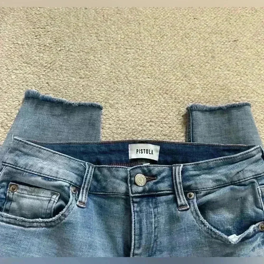 Pistola Skinny Jeans light wash, open hem. Size 27. Lightly distressed. - Picture 9 of 9